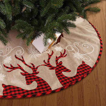 ✨ Rustic Plaid Linen Christmas Tree Skirt – Red Buffalo Check Reindeer Design for Cozy Farmhouse Holiday Decor