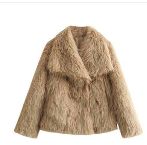 Cozy Teddy Faux Fur Coat – Warm & Stylish Winter Essential ❄️✨