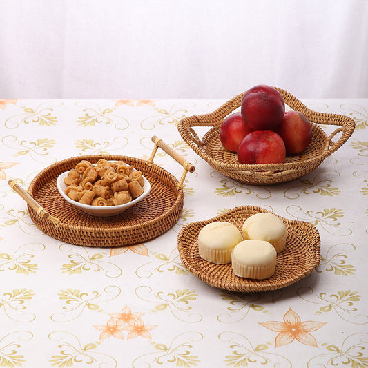 Handwoven Rattan Serving Tray with Handles – Boho Autumn Snack & Fruit Organizer ☕