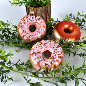 Sweet Donut Christmas Ornaments – Fun & Yummy-Looking Tree Decorations ✨
