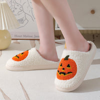 ✨ “Halloween Pumpkin Slippers – Cozy Cartoon Indoor House Shoes”
