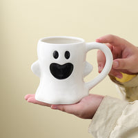 ✨ “Cute Ghost Mug – Halloween Pumpkin & Bat Ceramic Coffee Cup (450ml)”