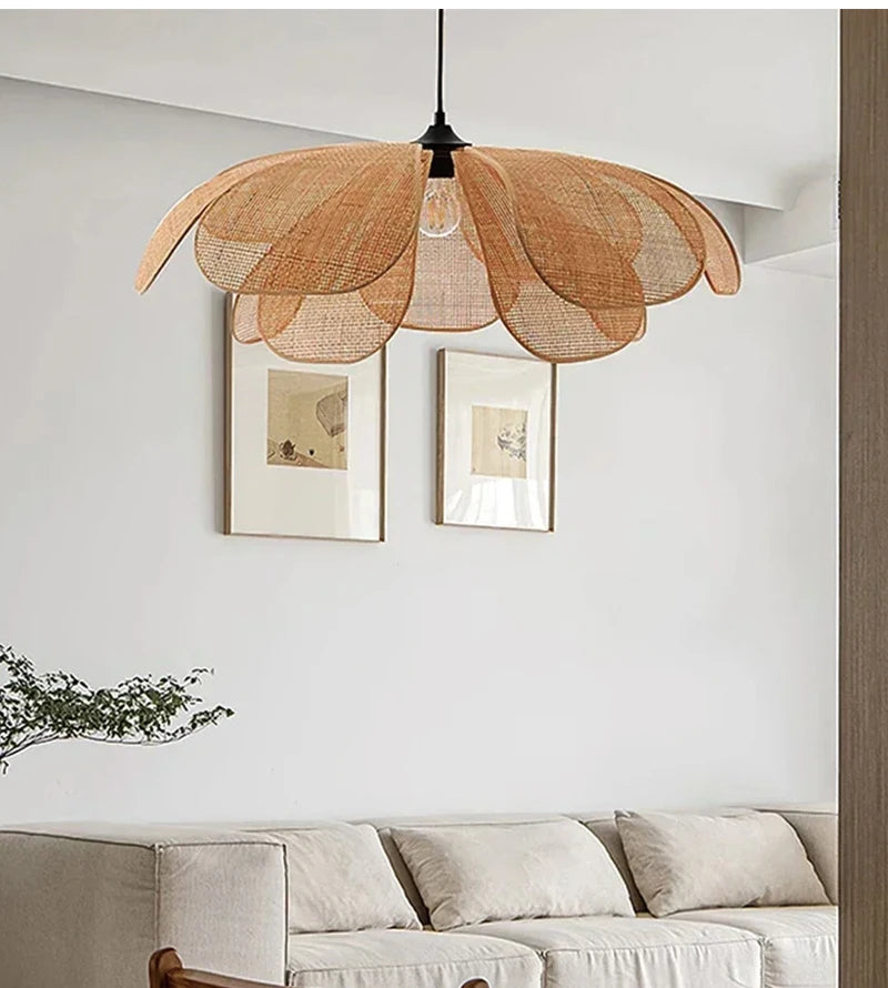 🌸 Japanese Petal Rattan Pendant Lamp – Handwoven Flower Ceiling Light for Dining, Living & Bedroom Spaces 🌿✨