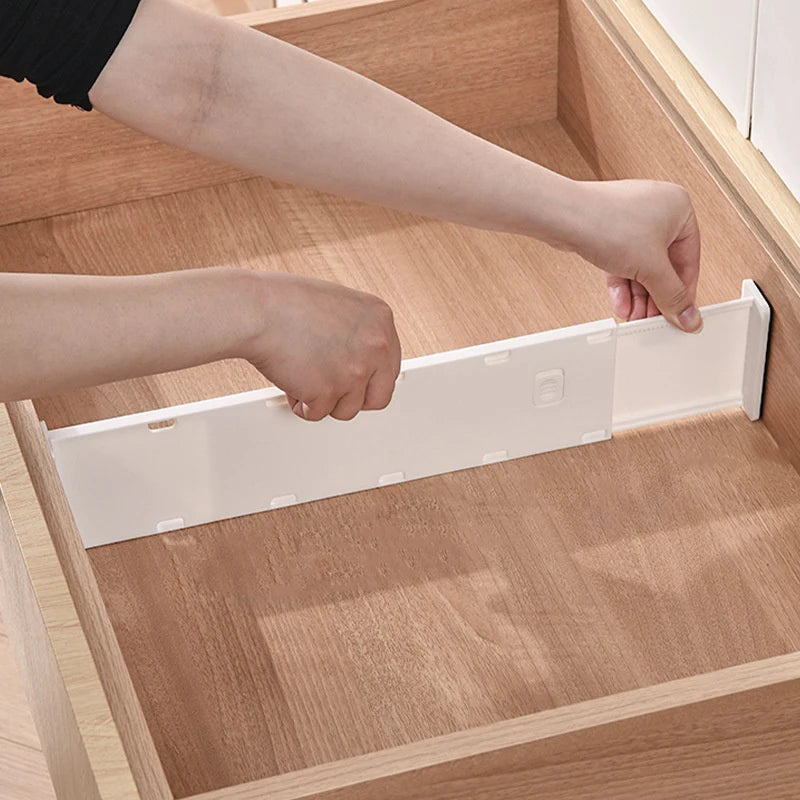 Expandable Drawer Divider – Adjustable Storage Separator for Clothes, Kitchen & Home Drawers