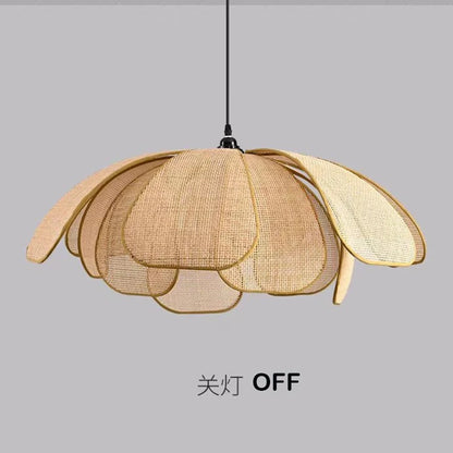 🌸 Handwoven Rattan Petal Pendant Light – Japanese Retro Chandelier for Dining & Living Room Serenity 🌿✨