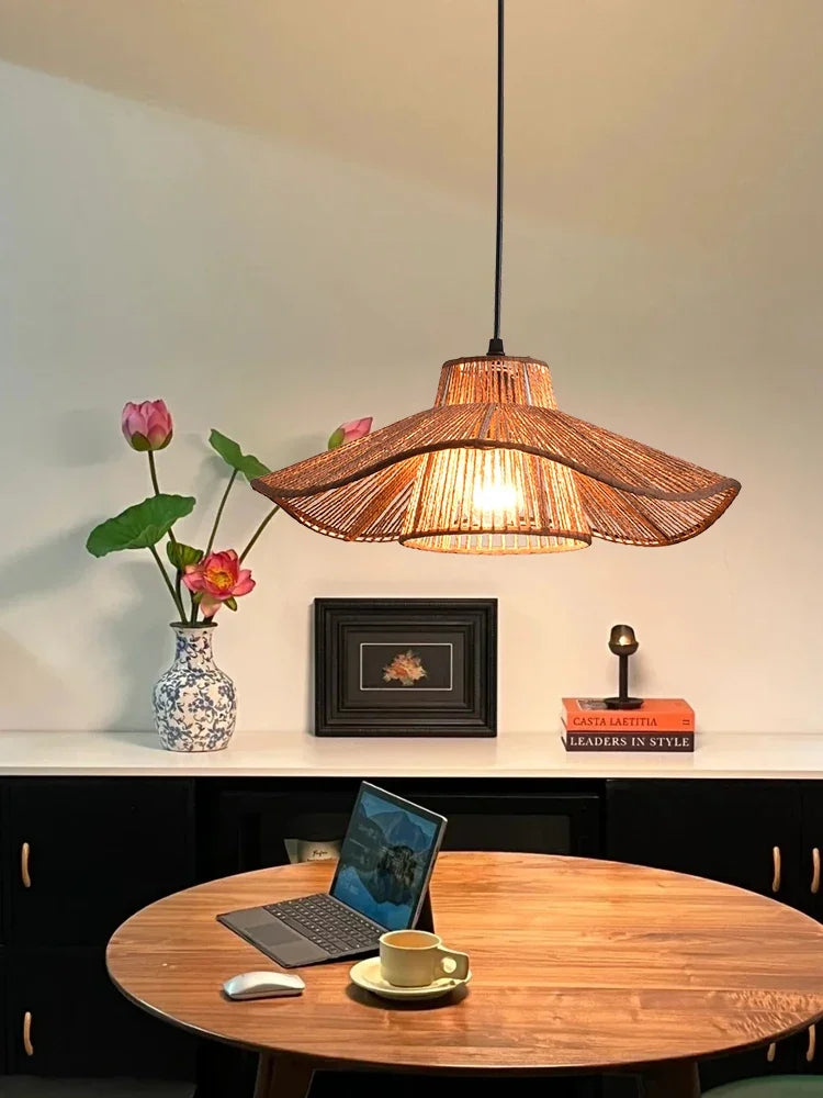 🌸 Wabi Sabi Rattan Flower Pendant Lamp – Minimalist Hemp Rope Ceiling Light for Bedroom, Dining & Café Decor ✨