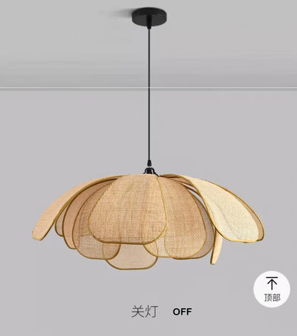 🌸 Handwoven Rattan Petal Pendant Light – Japanese Retro Chandelier for Dining & Living Room Serenity 🌿✨