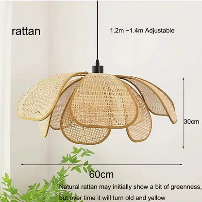 🌸 Handwoven Rattan Petal Pendant Light – Japanese Retro Chandelier for Dining & Living Room Serenity 🌿✨