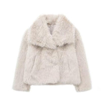 "✨ Cozy Teddy Faux Fur Coat  – Stay Warm & Stylish This Winter ❄️"